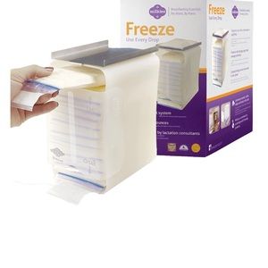 Breast milk storage and organizer for freezer